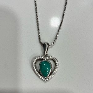 Sterling silver / Diamond / Emerald necklace